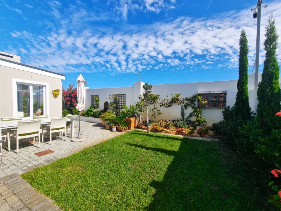 3 Bedroom Property for Sale in Westcliff Western Cape